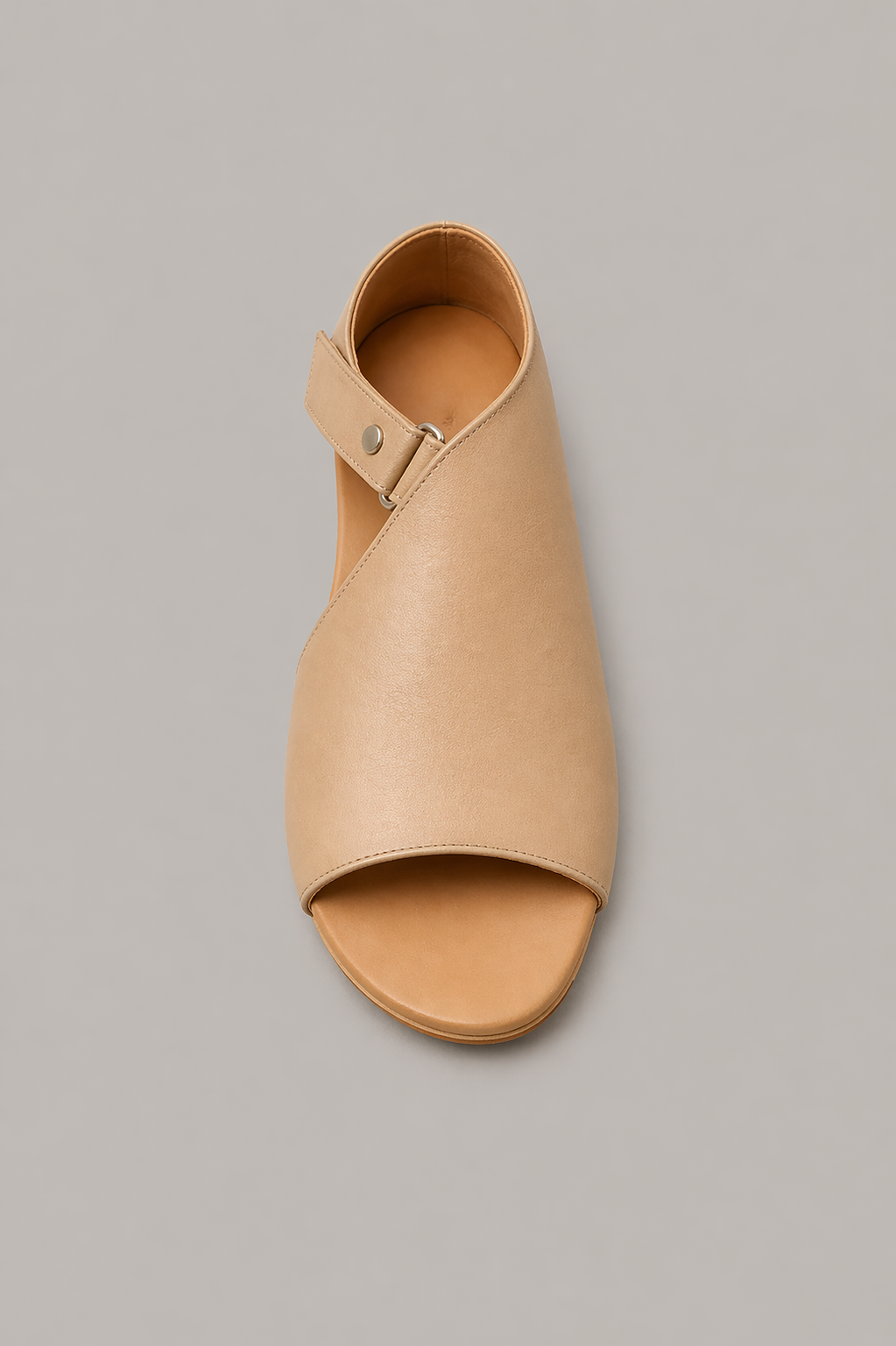 Minimal Flat Sandals